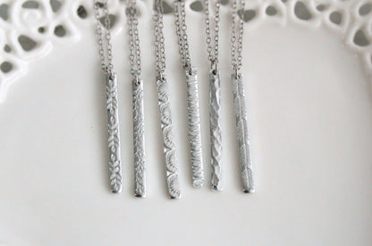 Simple Bar Vertical Necklace