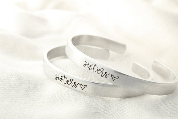 Sisters Bracelet Set